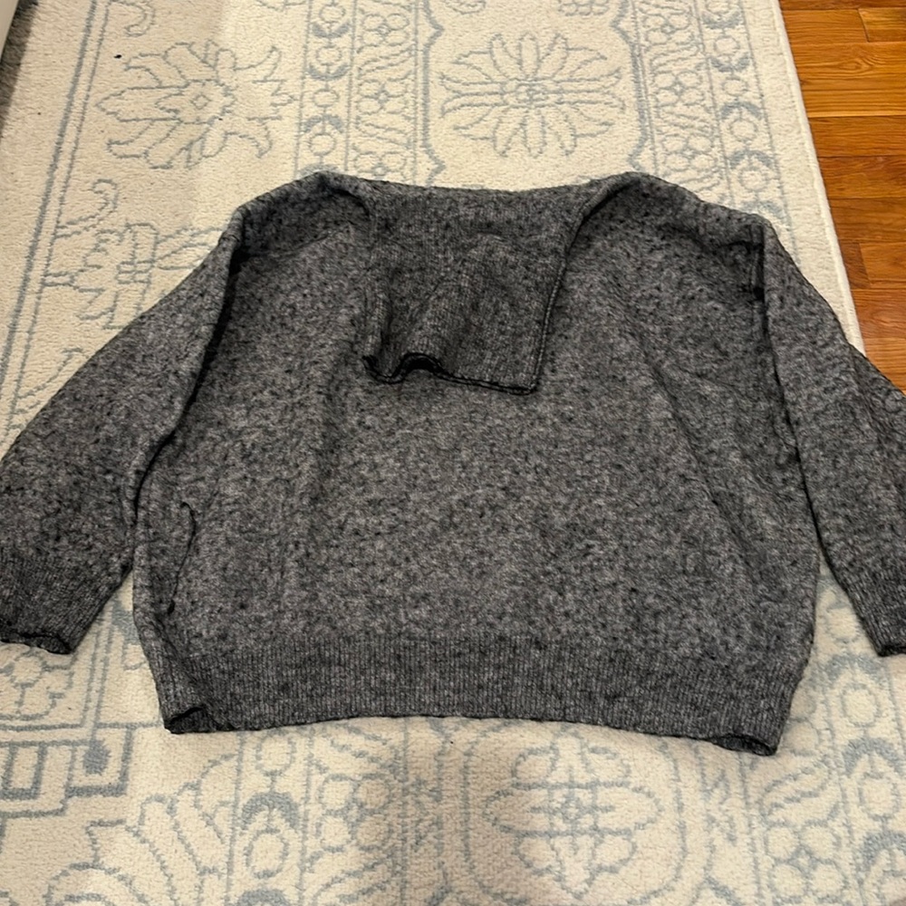 Zara sweater womens small